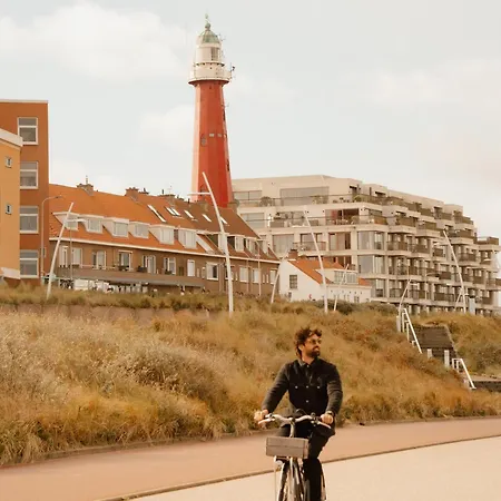 Aparthotel Ocean House Scheveningen 4*