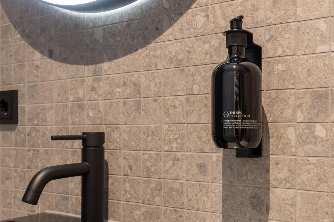 Ocean House Scheveningen 4*